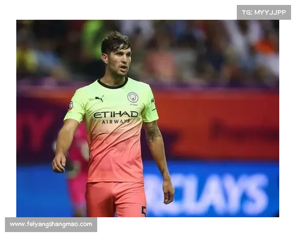 曼城7号为何选择转型成为后卫的背后原因与影响分析